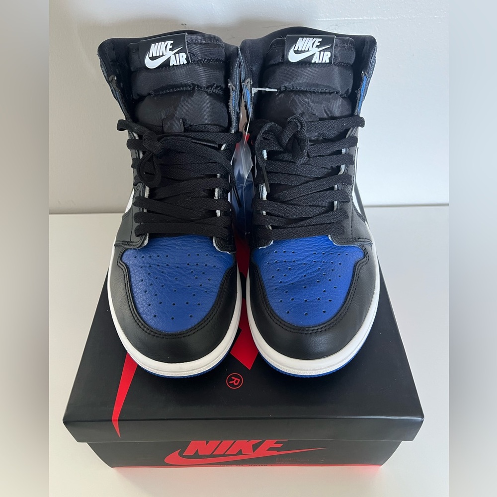 Air Jordan 1 Retro High Royal Toe, Used (Size US Men’s 10.0) - Picture 3 of 5